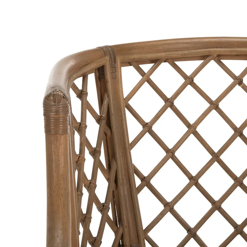 Retro, artistic, and European-style rattan grid armchair