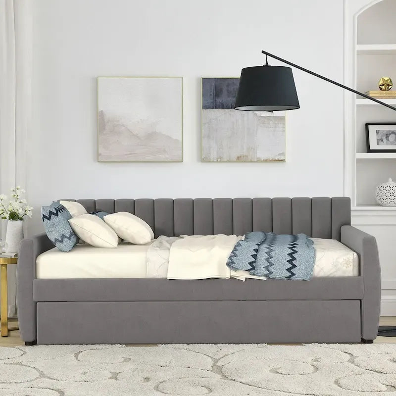 Full Size Daybed with Pull-Out Trundle, Velvet Upholstery & 500 lbs Capacity, Space-Saving Design